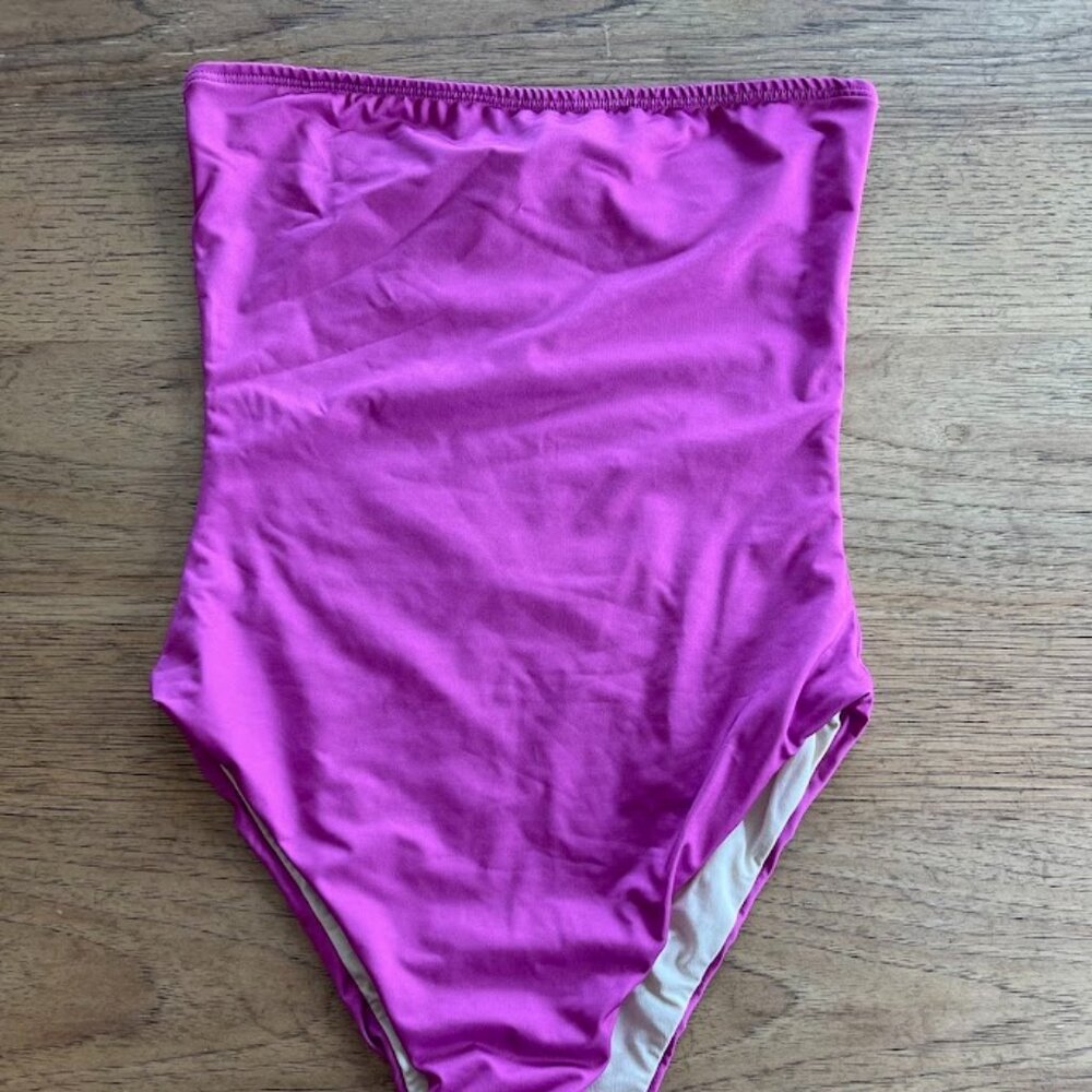 La Gotta Women's Hot Pink Strapless One Piece Swimsuit